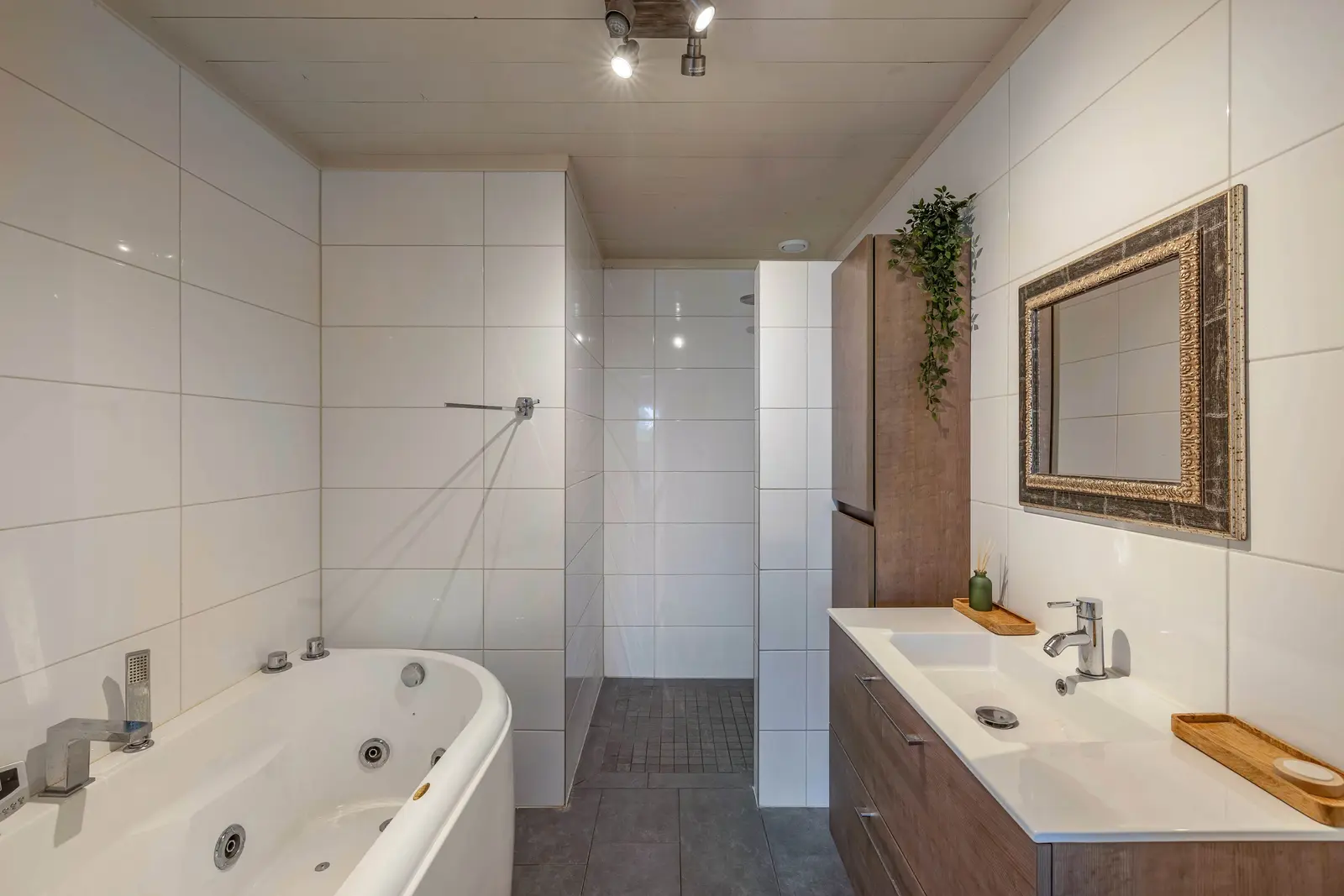 Voetpad 81, Scherpenzeel €1.450.000 k.k.