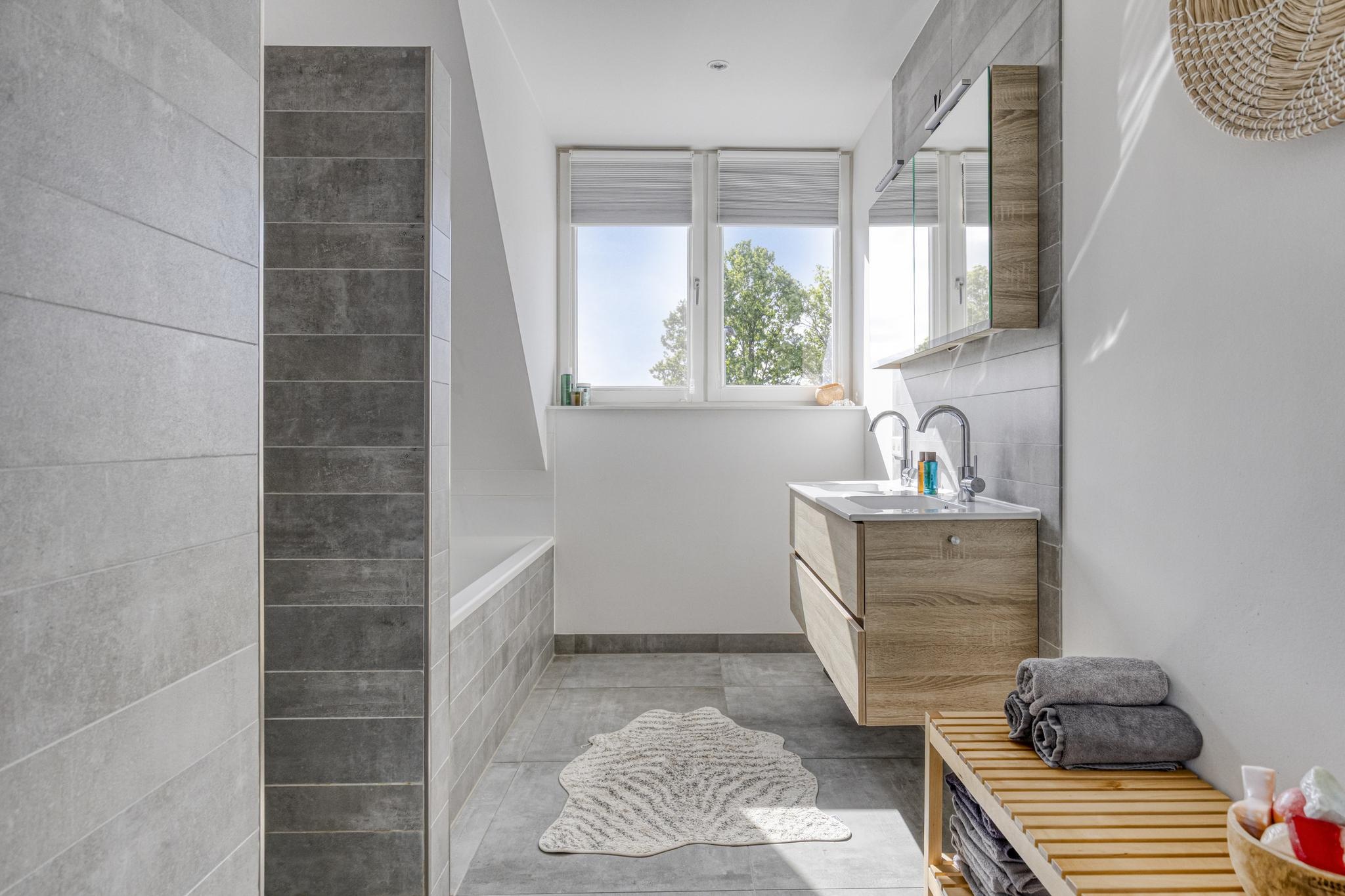 Havik 27 7132 DT LICHTENVOORDE  € 1.100.000,- k.k.