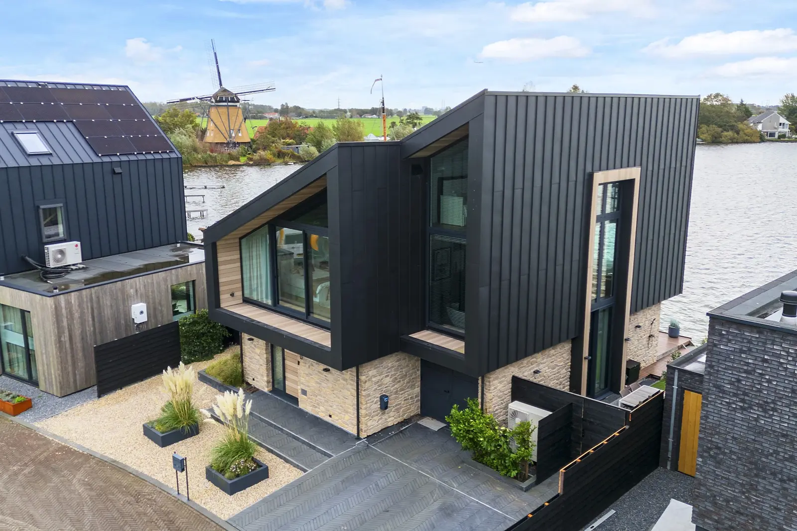 Molensloot 13, Spaarndam €1.945.000 k.k.