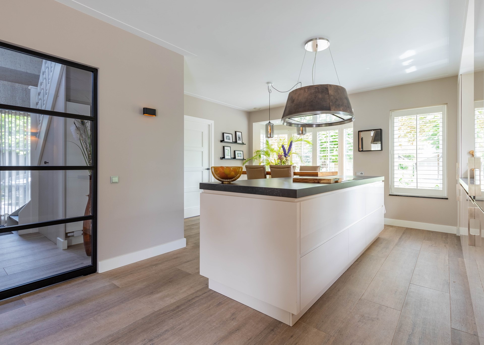 Kerkweg 22, Aalsmeer €1.850.000 k.k.