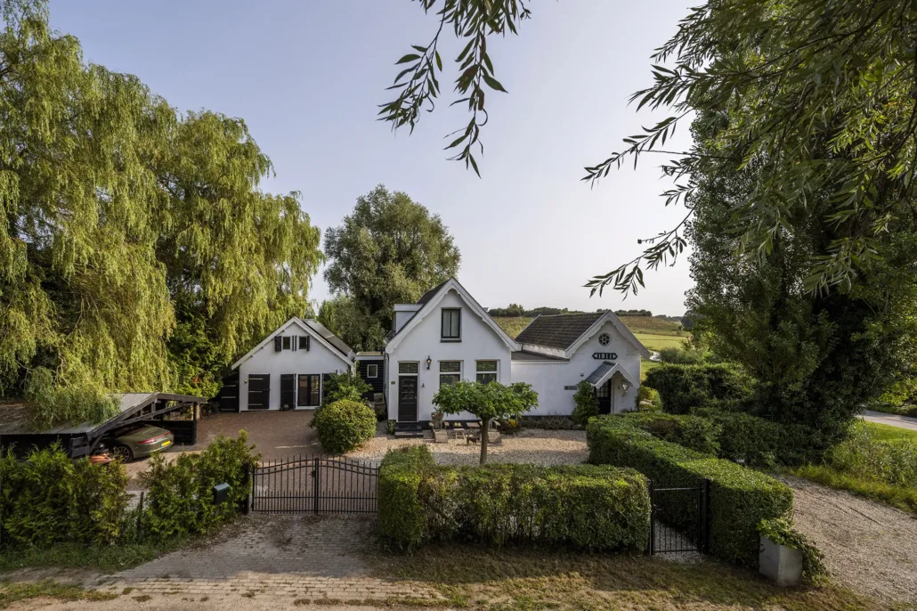 Amsterdamsestraatweg 81, Naarden €1.195.000 k.k.