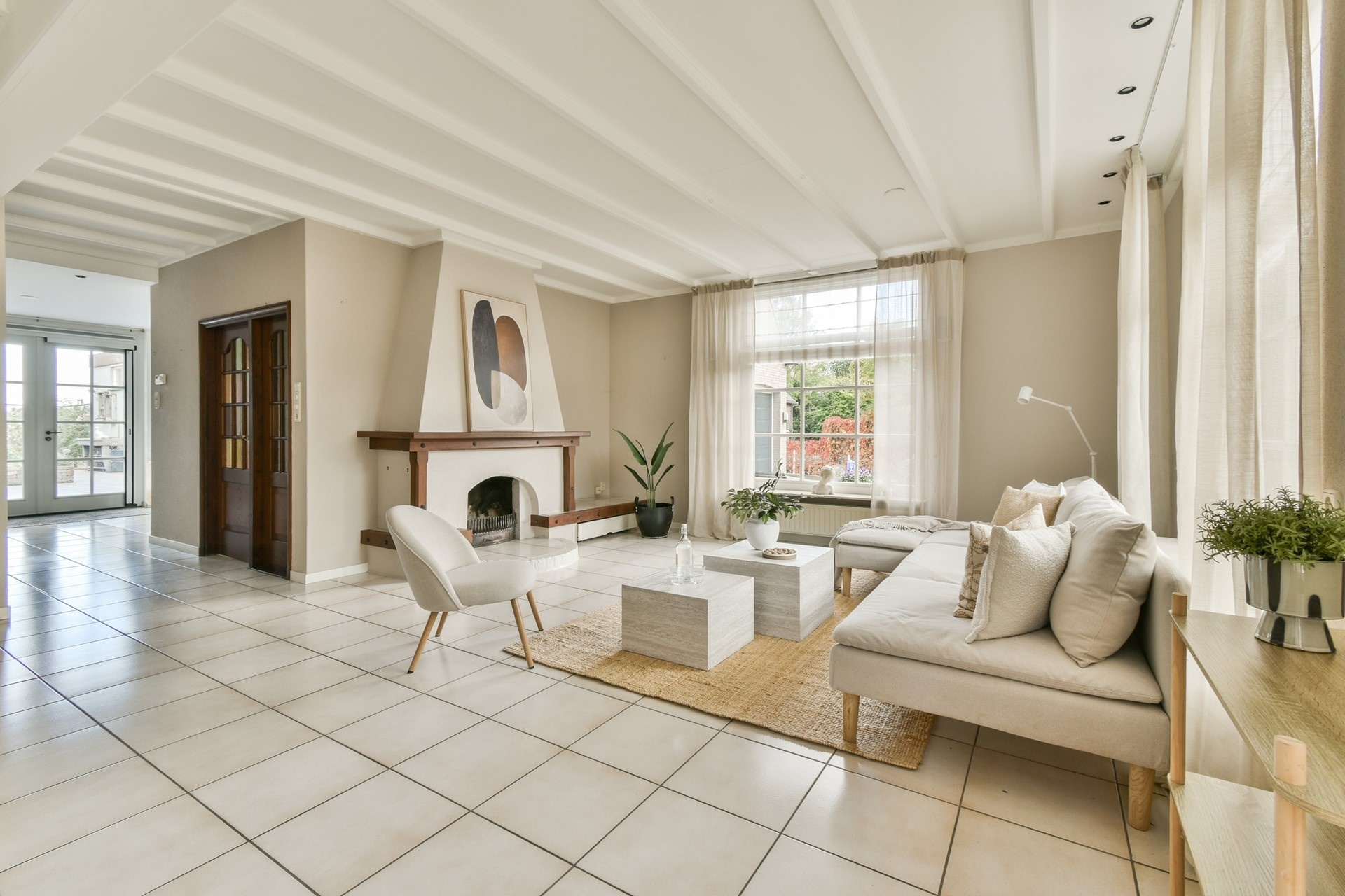 Noordeinde 175, Roelofarendsveen €1.000.000 k.k.