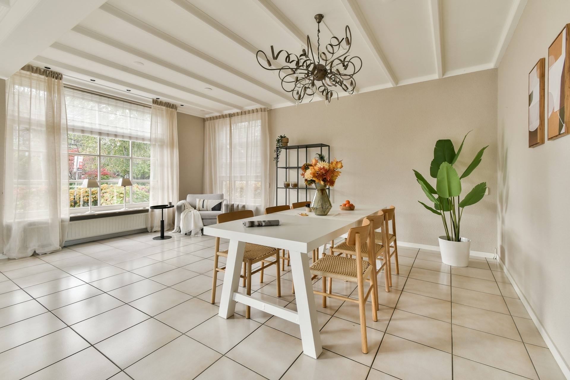Noordeinde 175, Roelofarendsveen €1.000.000 k.k.