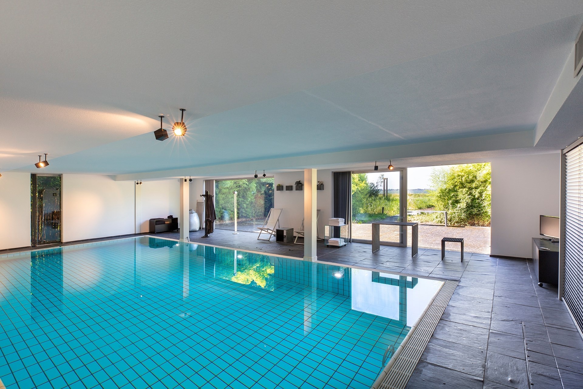 Herenweg 63, Rijnsaterwoude €2.150.000 k.k.