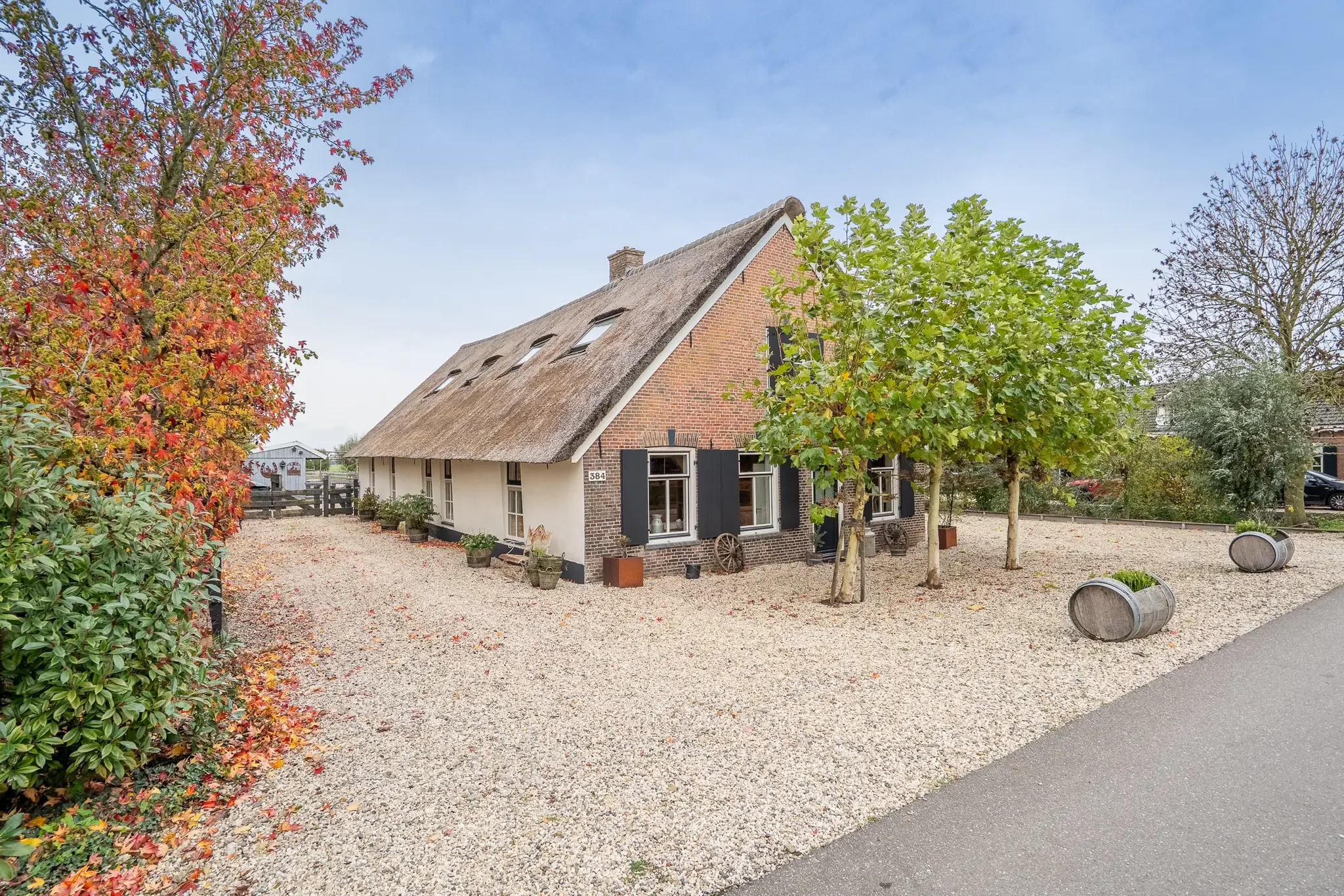 Benedeneind NZ 384, Benschop €1.250.000 k.k.