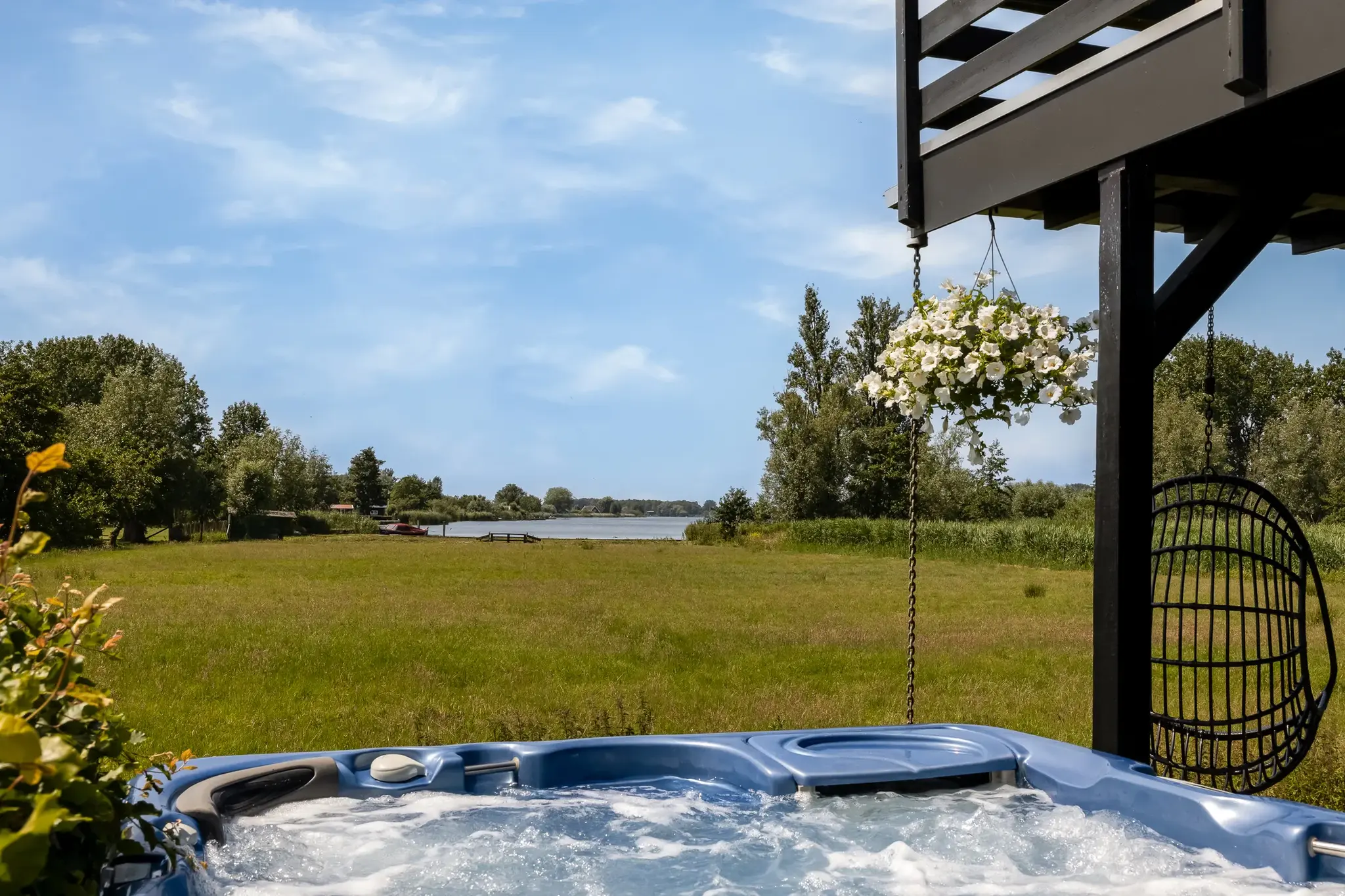 Zwanegatsedijk 4 A, Maasdam €1.125.000 k.k.