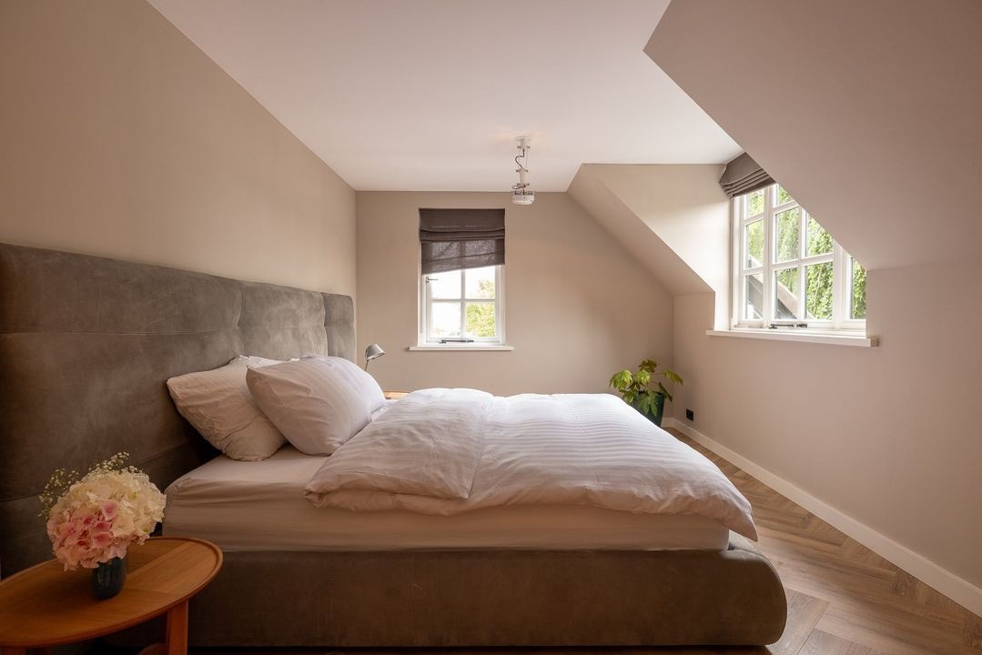 Raadhuislaan 22, Mijnsheerenland €1.995.000 k.k.