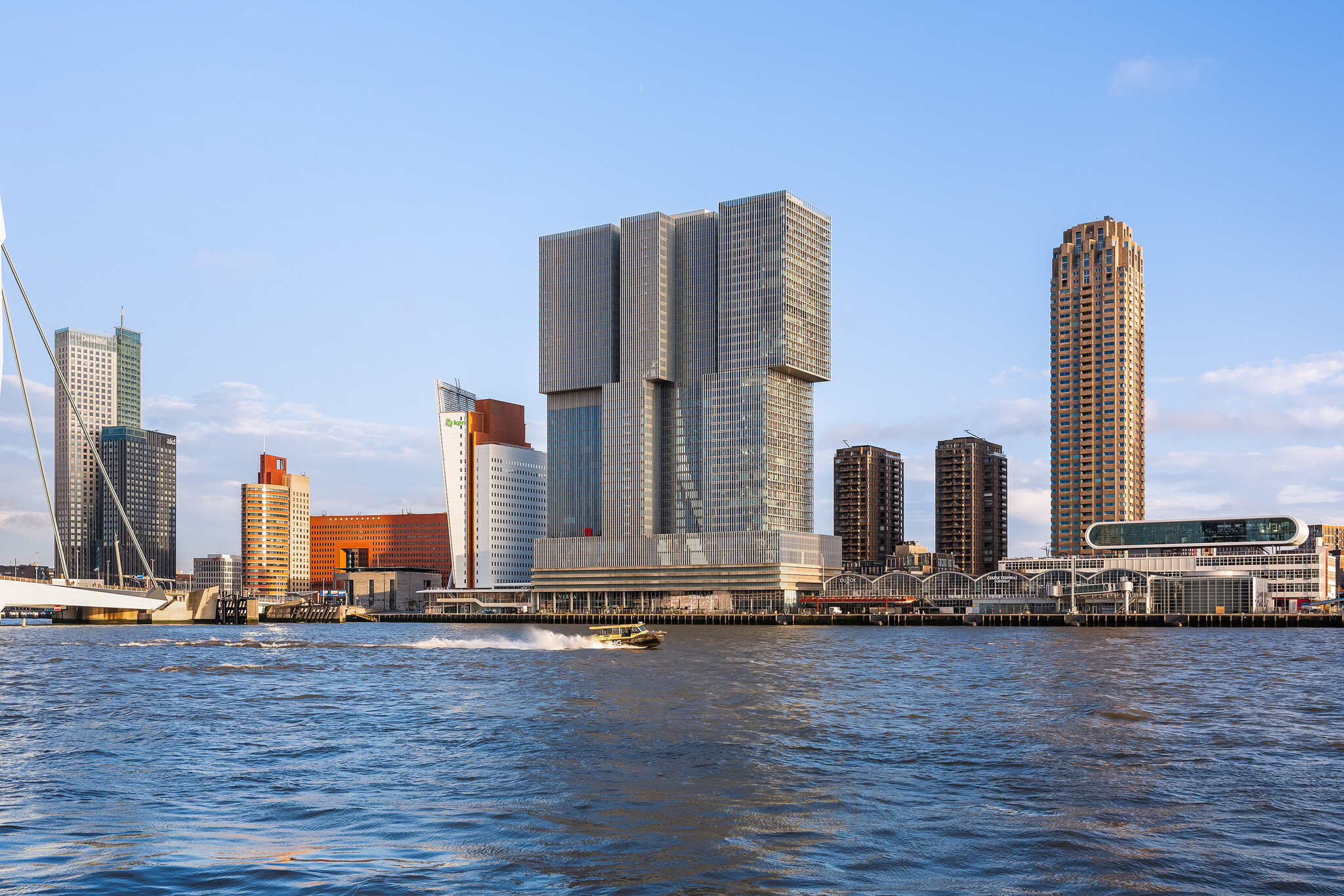 Wilhelminakade 569, Rotterdam €1.250.000