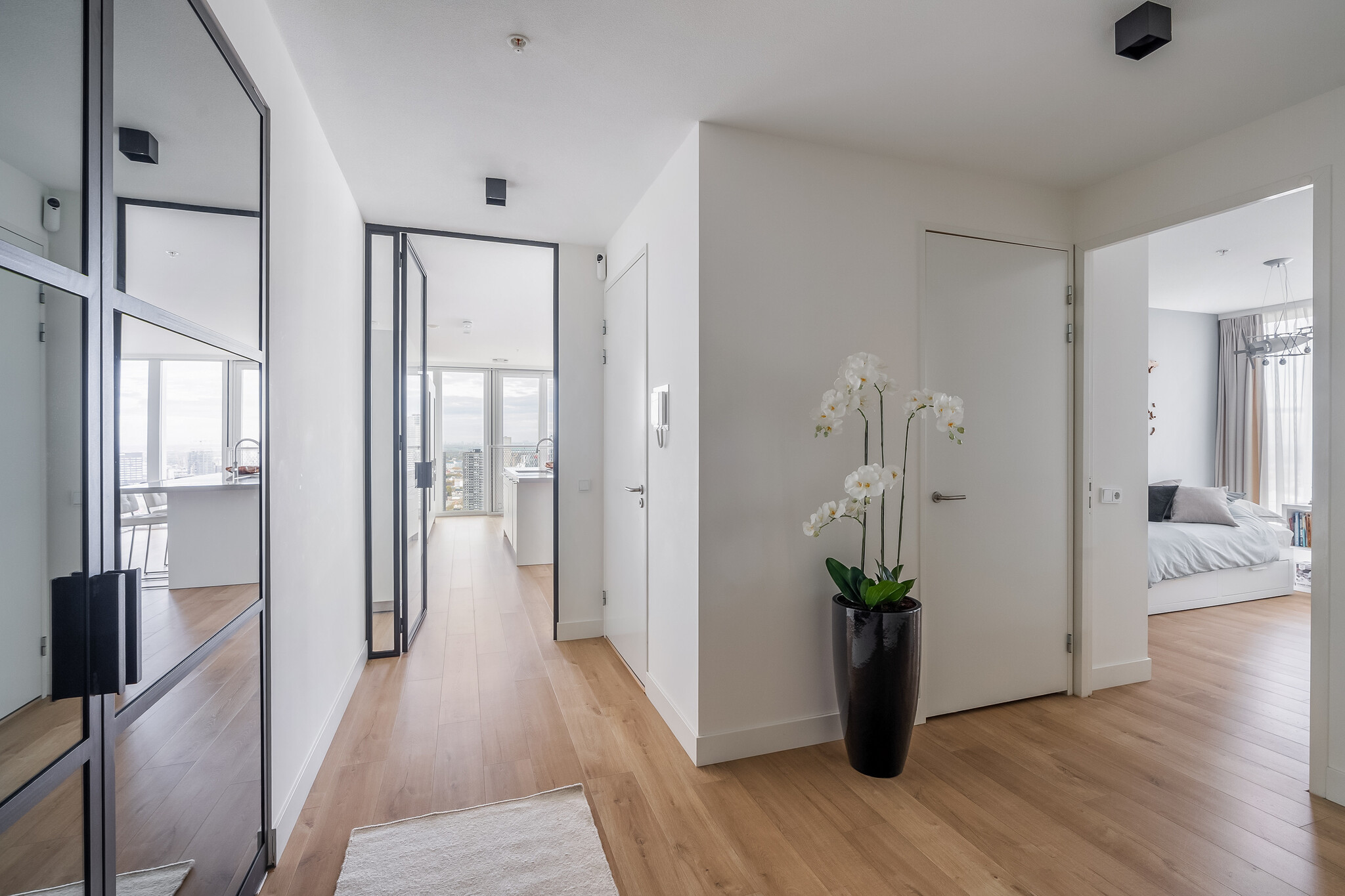 Wilhelminakade 569, Rotterdam €1.250.000