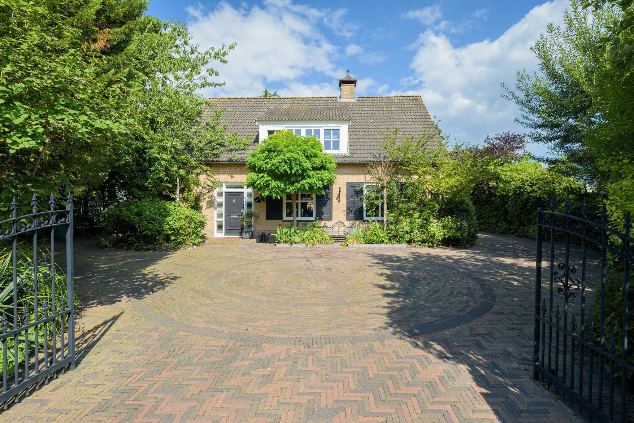 Wilhelminastraat 15, Fijnaart €1.195.000 k.k.