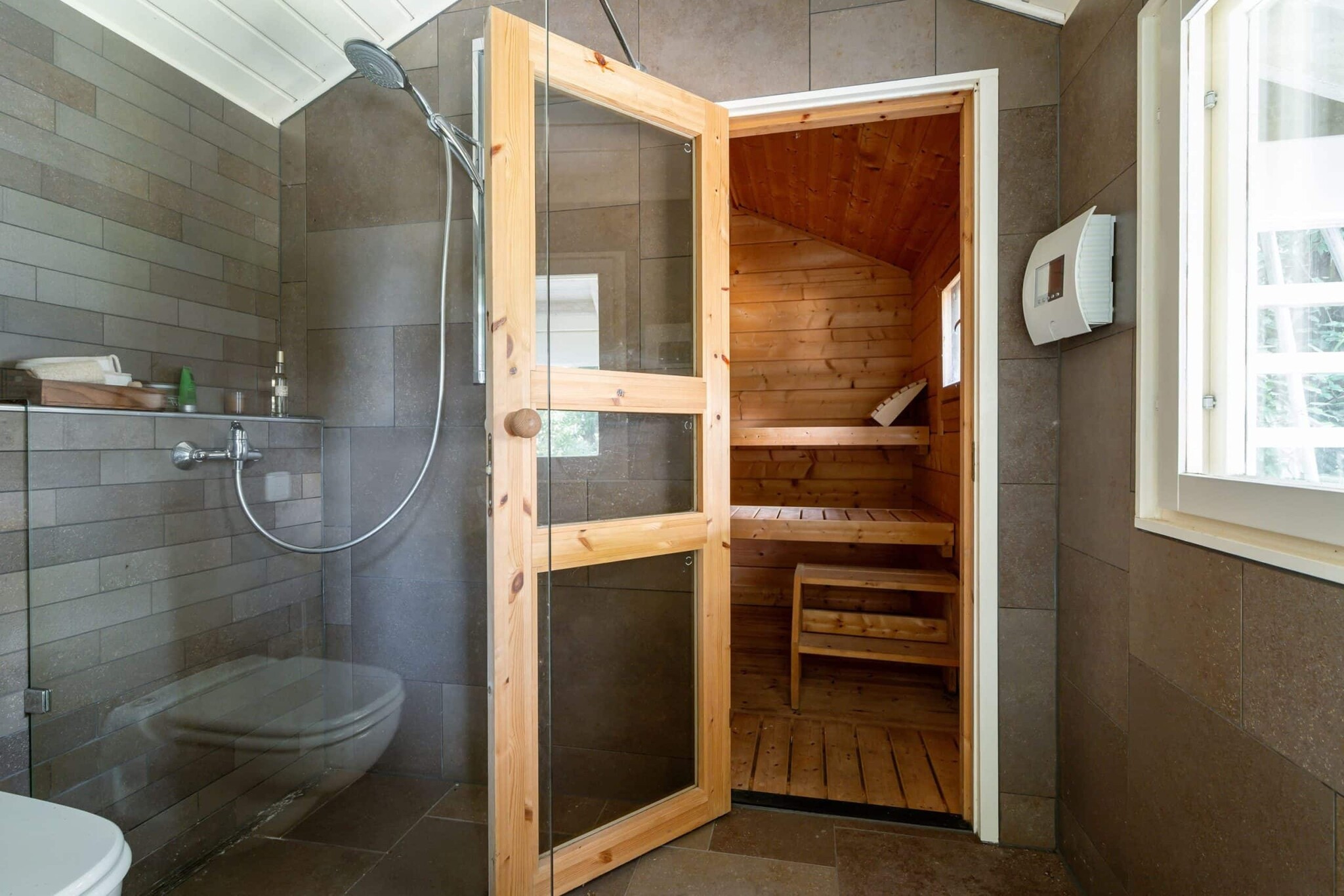 Wilhelminastraat 15, Fijnaart €1.295.000 k.k.