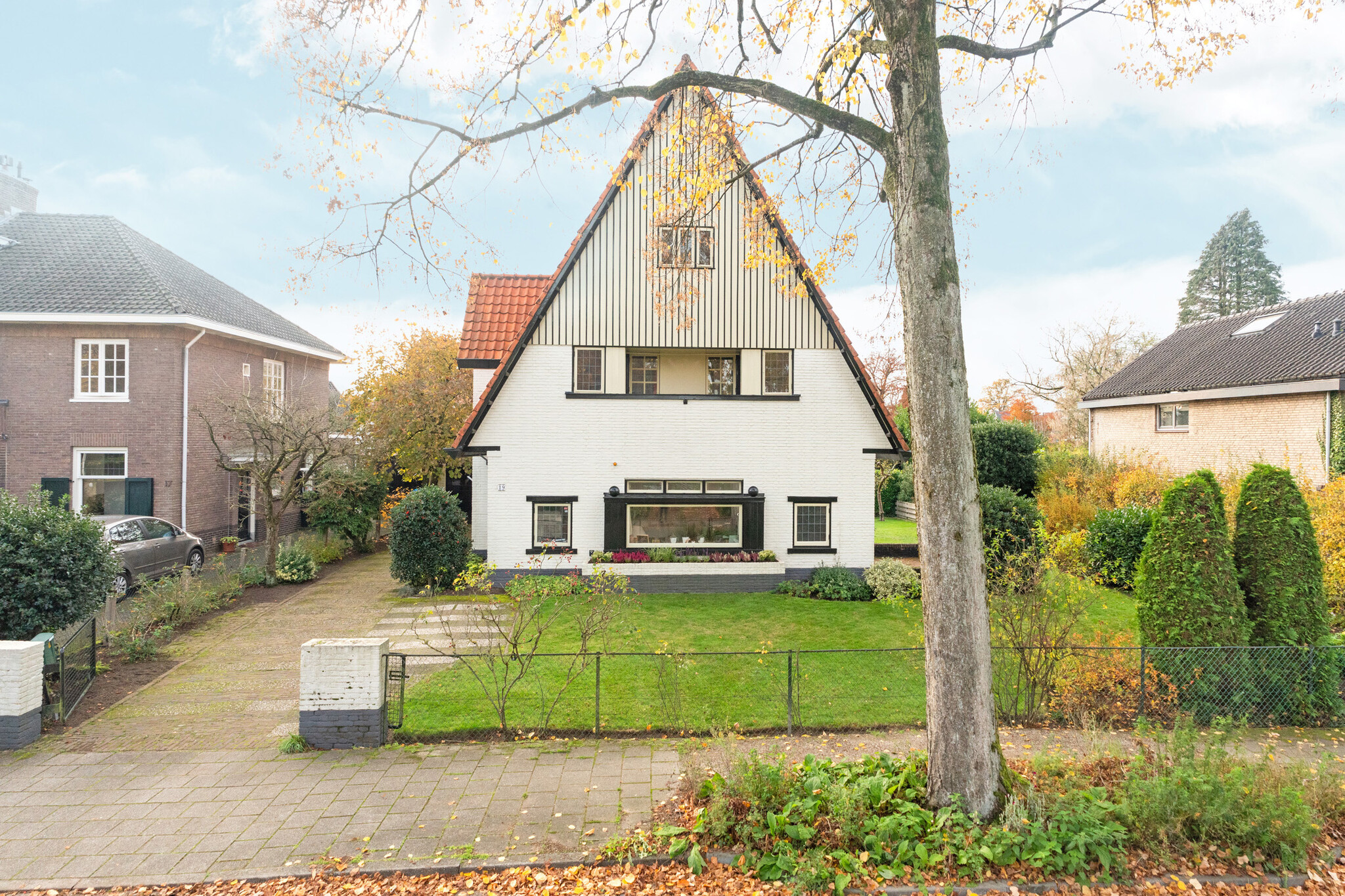 Tromplaan 19, Velp €1.100.000 k.k.