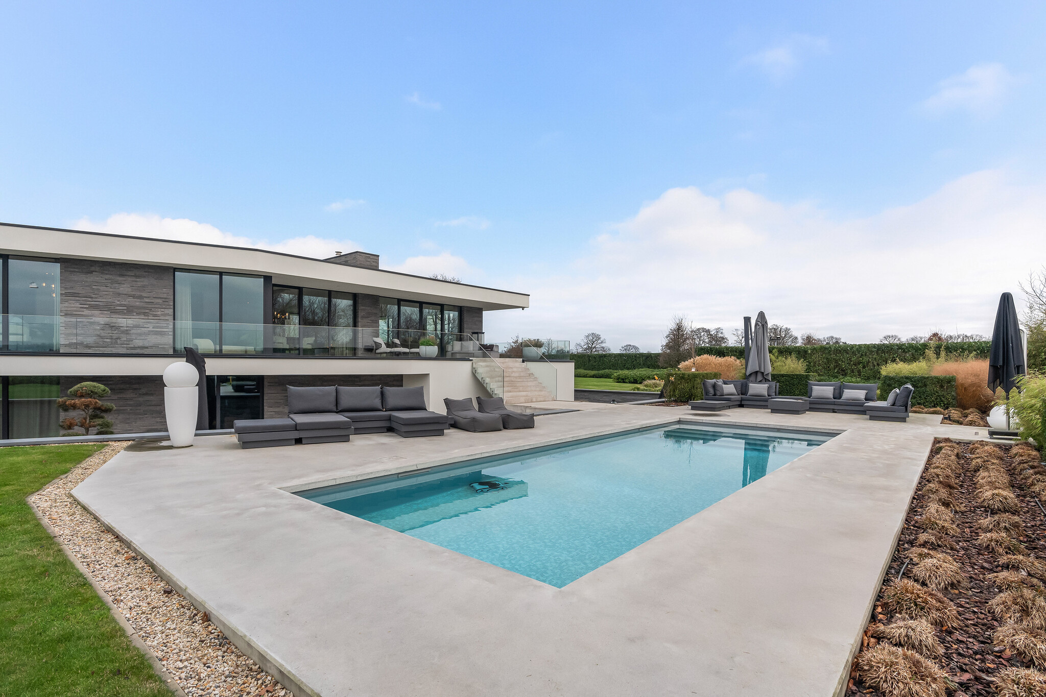 Populierenstraat 35, St. Willebrord €2.650.000 k.k.