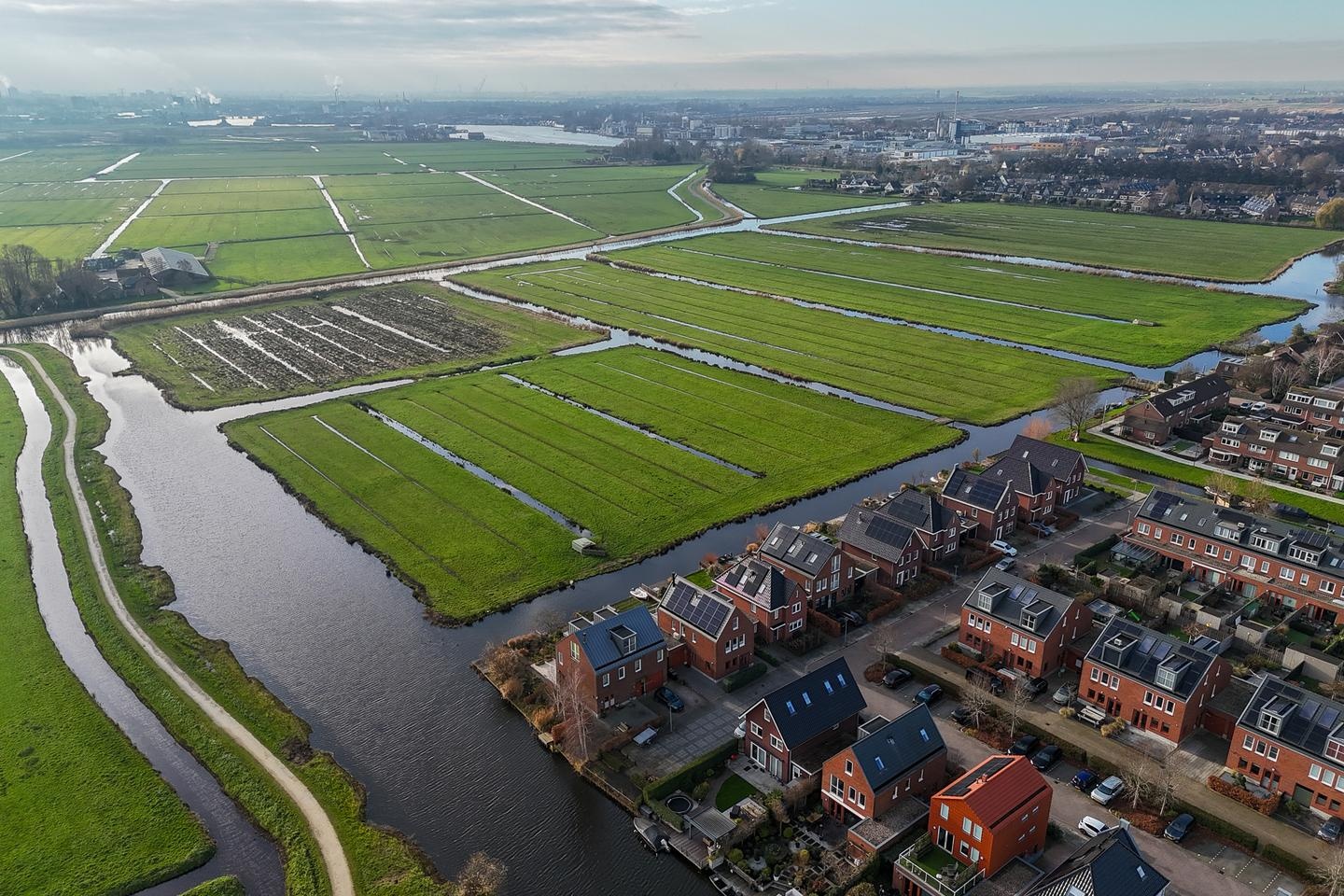 De Achterhoede 16, Wormer €1.250.000 k.k.