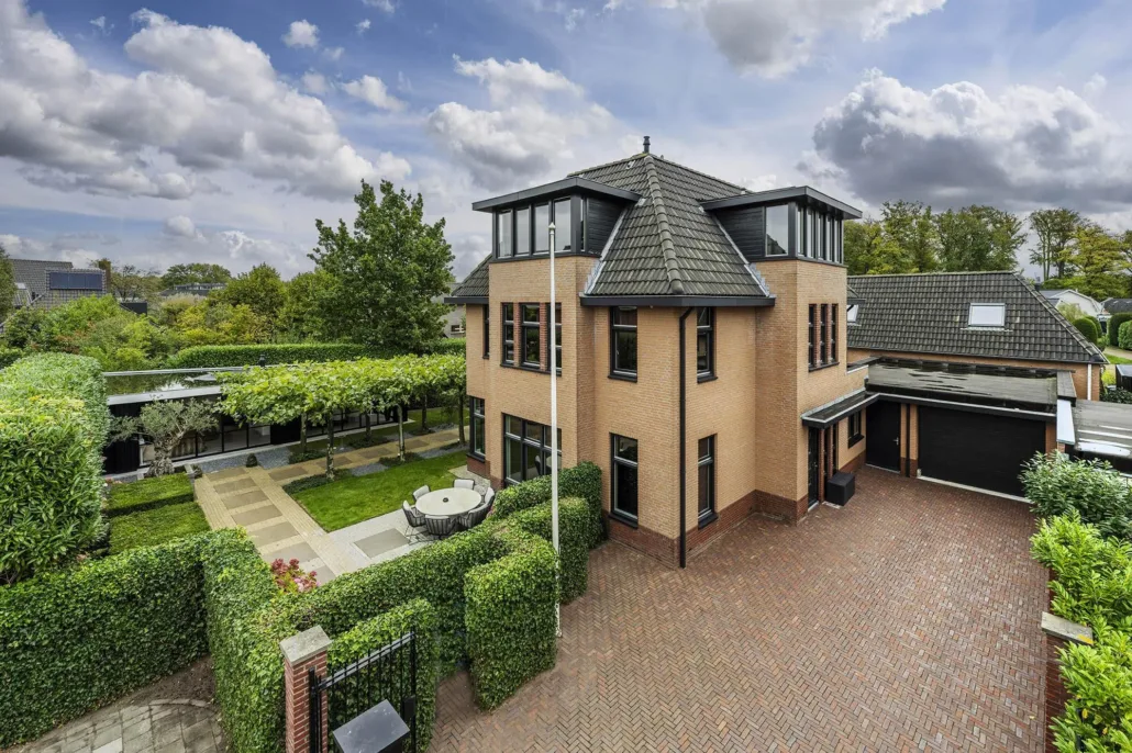 Zandheuvel 15, Kortenhoef €1.975.000 k.k.
