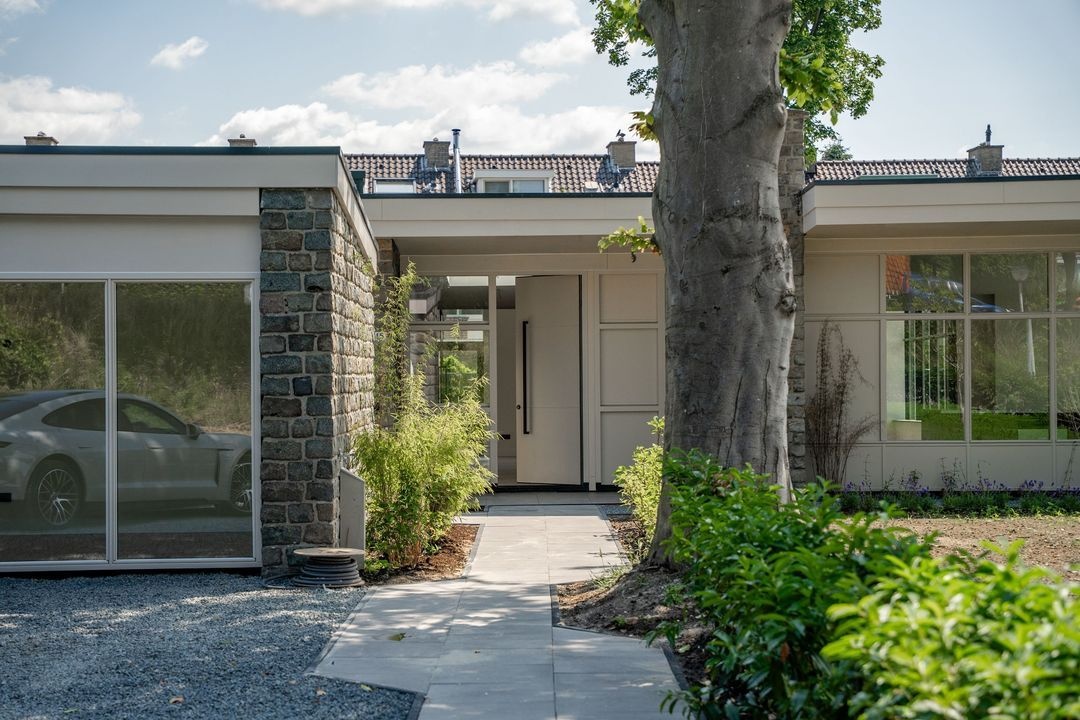 Bakkersdijk 15, Barendrecht €1.395.000 k.k.