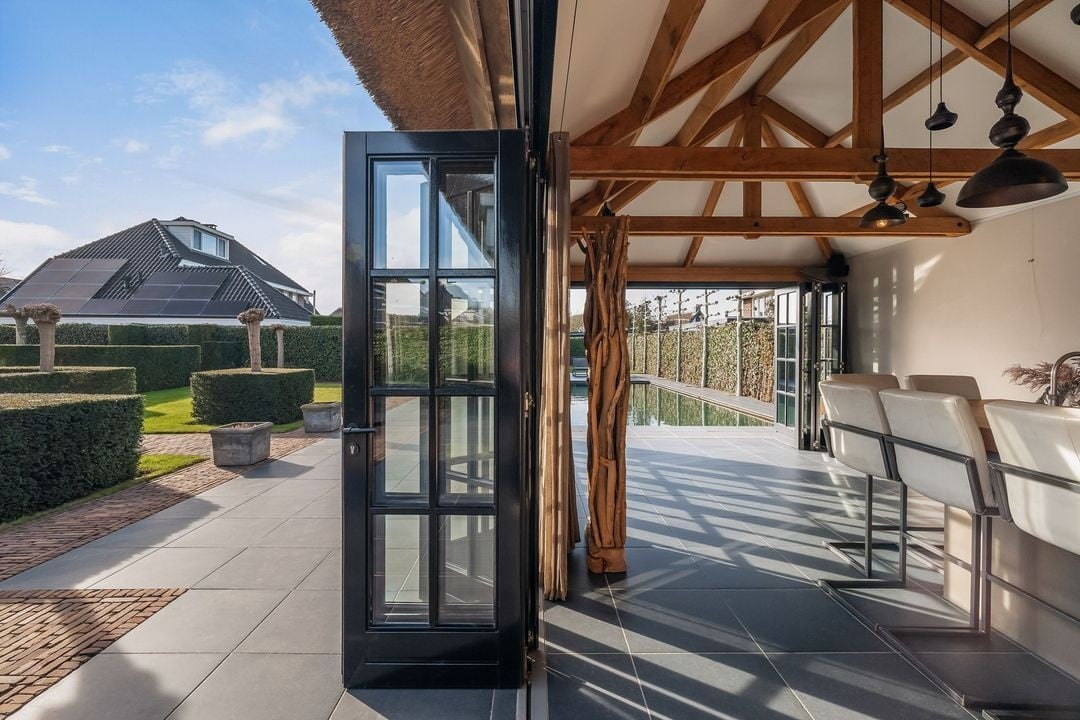 Kloosring 10, Oud-Beijerland €2.950.000 k.k.