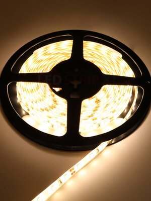 LED Strip Warm Wit 5 Meter 60 LED 12 Volt - Ultra