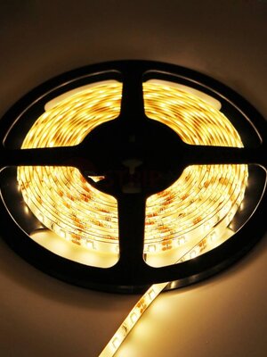 LED Strip Extra Warm Wit 5 Meter 60 LED 12 Volt - Ultra