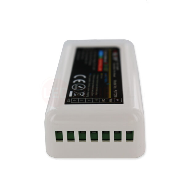 Milight / MiBoxer RGB+CCT LEDStrip Losse Zone Controller voor 4-zone systeem FUT039