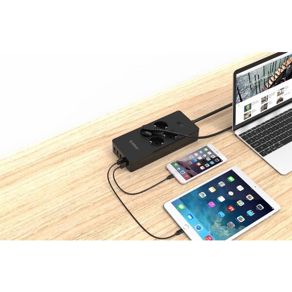 Orico USB stekkerdoos met vier stopcontacten en vijf USB-laadpoorten - 4000W - Incl. aan/uit schakelaar - Zwart