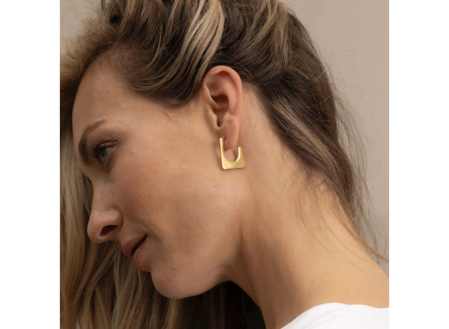 oorstekers - angular flat - verguld