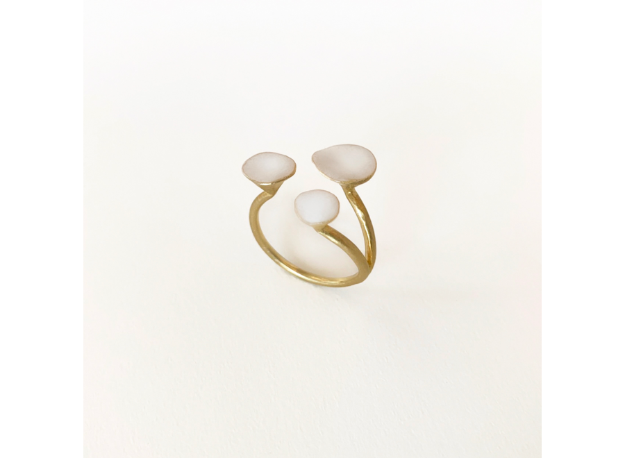ring - triple blossom - blue