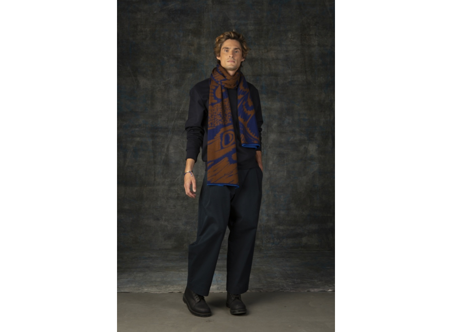 sjaal - wolvis - furcula cacao - maxi