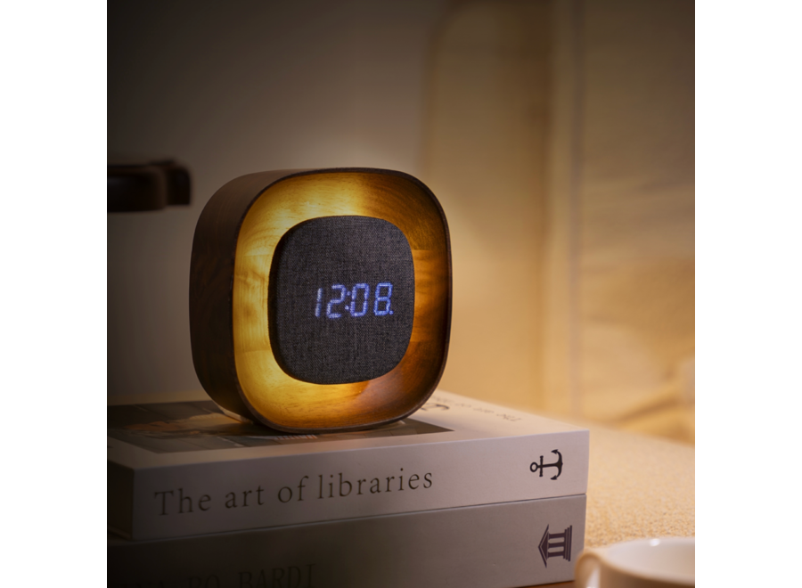 wekker - luminous square clock - walnoot