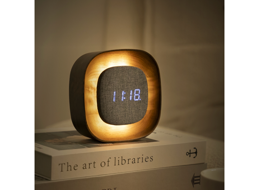wekker - luminous square clock - walnoot