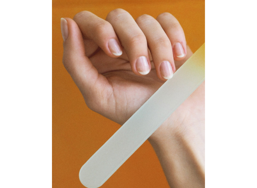 nagelvijl / la douceur - karolin van loon - glas