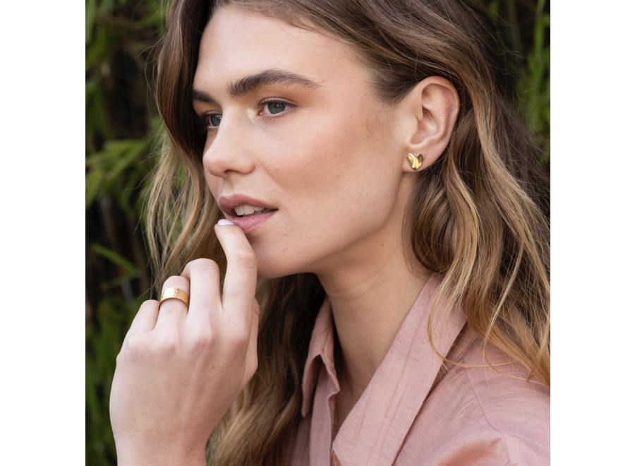 oorstekers - chunky hearts - verguld
