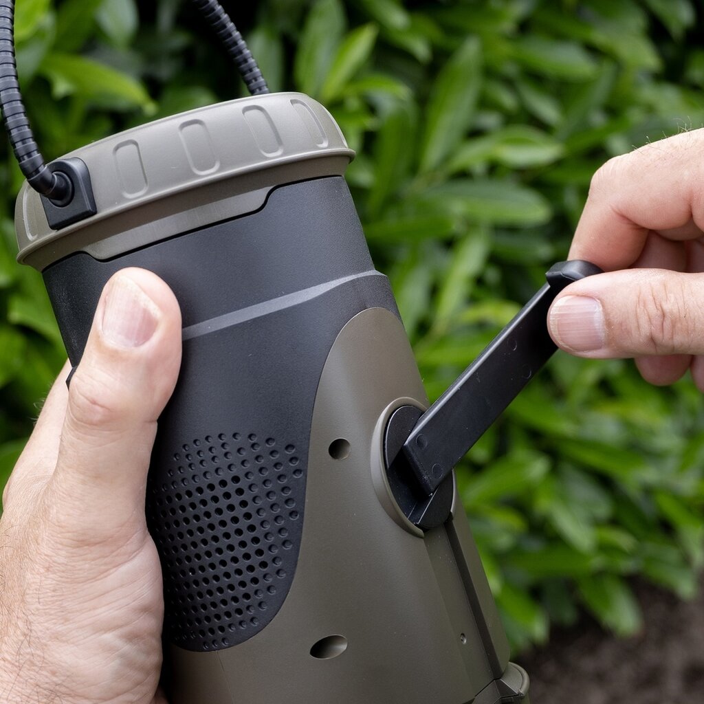 BREND BREND BR-2245 Radio d’Urgence au Design de Lanterne avec Lampe de Poche Amovible