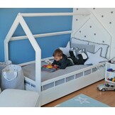 Træbørneseng - hvid - 160x80 cm - med barriere