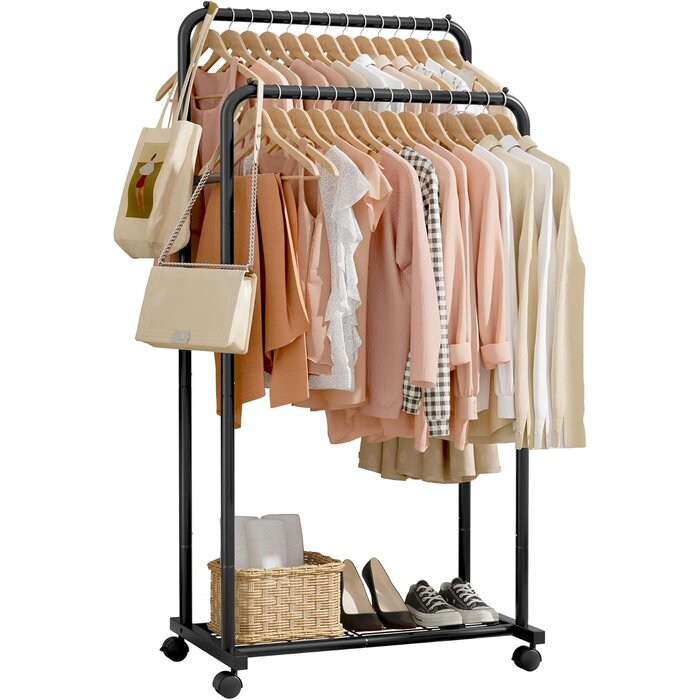 Portant à vêtements noir moyen, à roulettes, avec étagère - Robustesse et organisation pour votre dressing