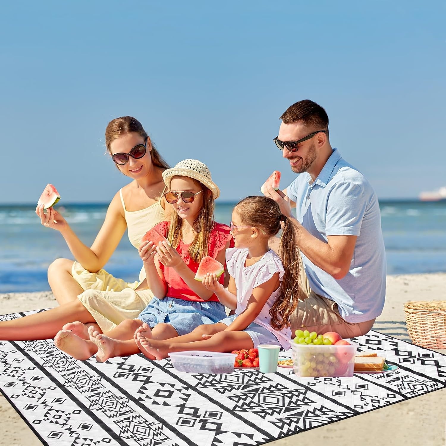 Couverture Pique-nique Imperméable 200x200cm Pliable Noir & Blanc, jusqu'à -30%