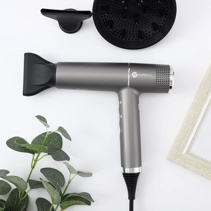 Sèche-cheveux pro ultra-léger 2000W : jusqu'à 35% de remise