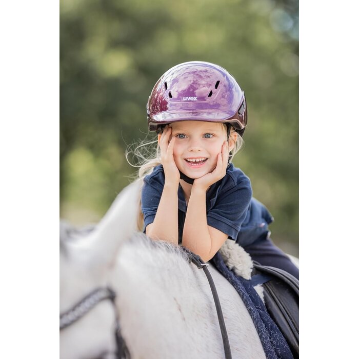 Casque d'équitation enfant réglable jusqu'à 40% de remise