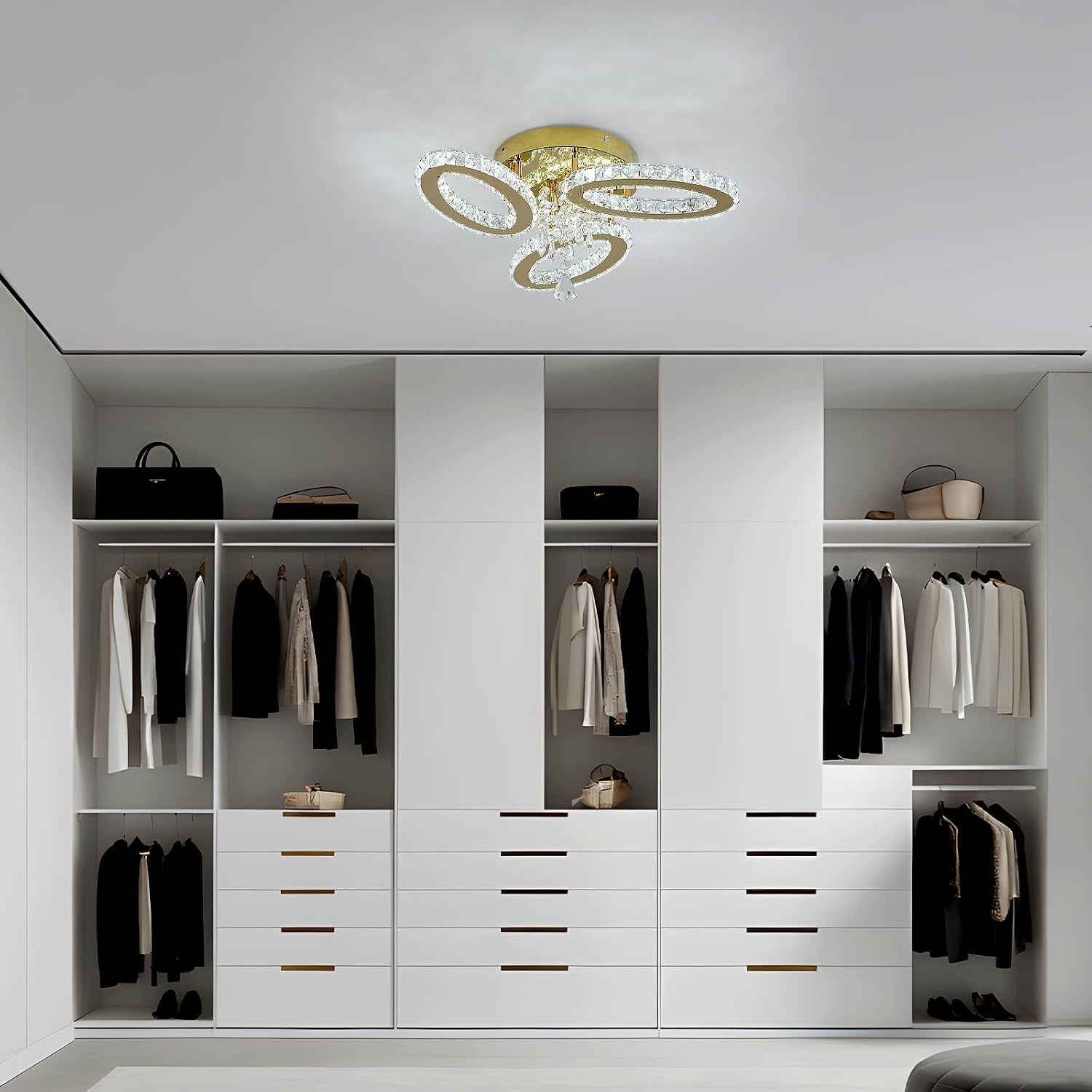 Plafonnier LED moderne 3 ovales dorés & cristal K9 | Jusqu'à -36%