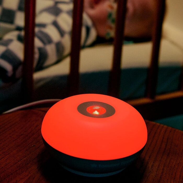 Tommee Tippee Aide au sommeil pour bébé : lumière rouge et bruit rose - Jusqu'à -33%