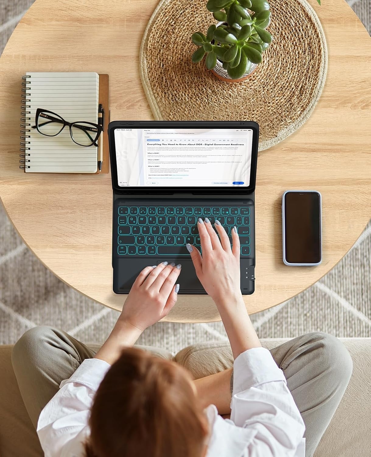 Étui Clavier pour iPad Pro 11" M4 (2024) - Jusqu'à 28% de remise