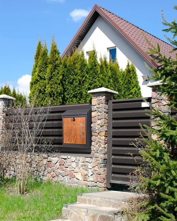 Boîte aux lettres colis métal anthracite aspect bois - Jusqu'à -38%