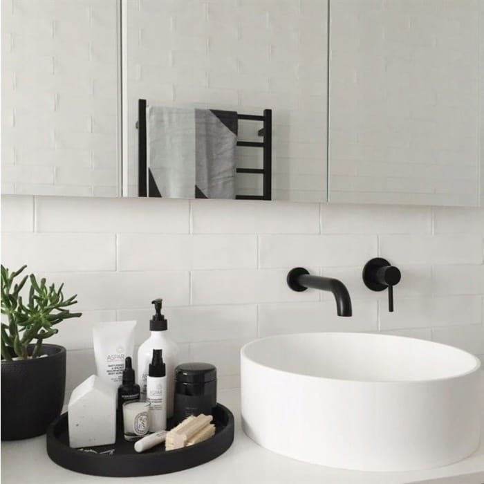 Mitigeur lavabo mural noir mat - Laiton design - Jusqu'à -23%