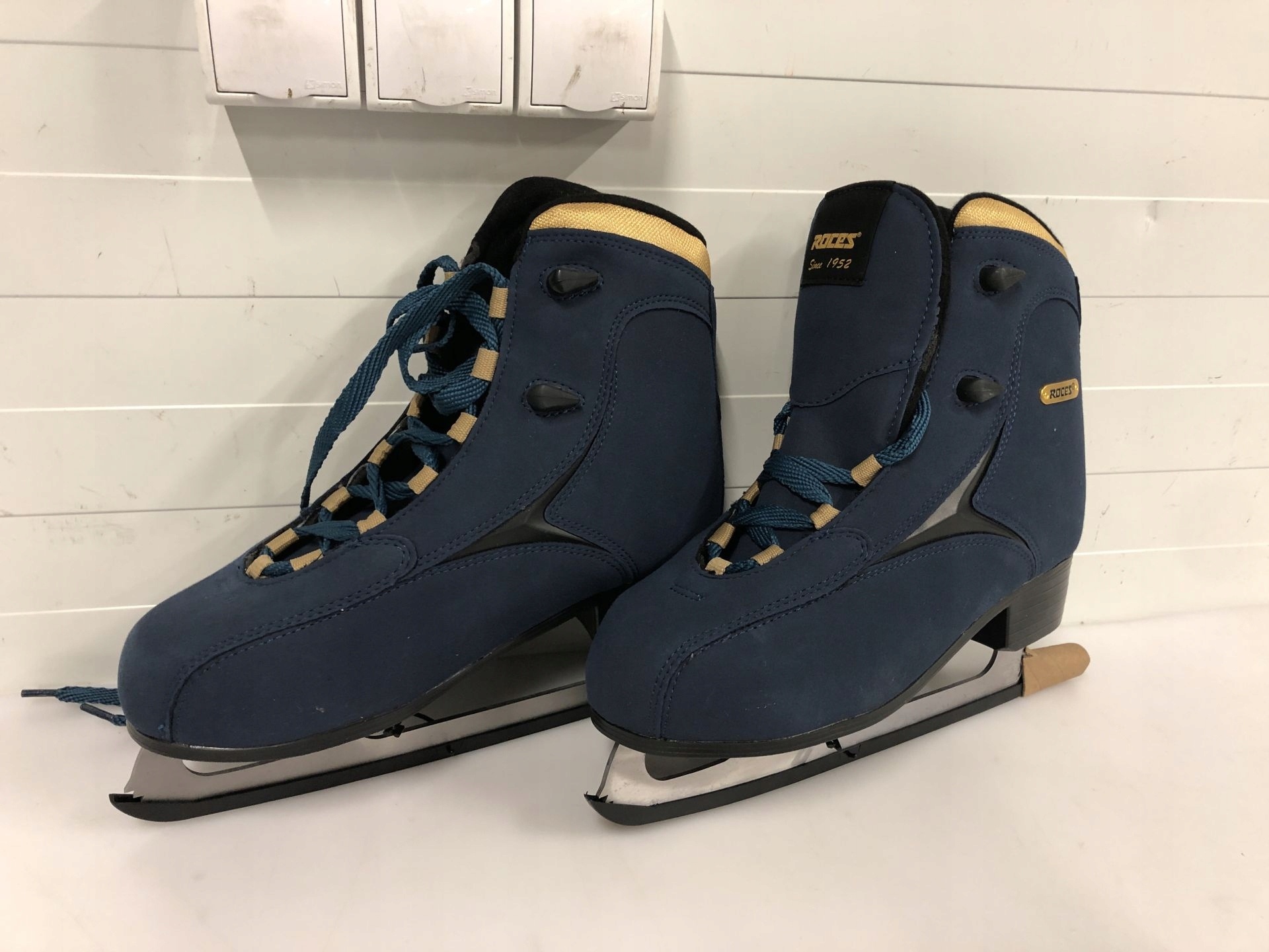 Roces Patins à glace élégants bleu et doré - Taille 42 - Jusqu'à -35%