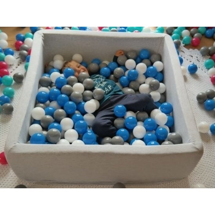 Piscine à balles 90x90 cm + 150 balles - Jusqu'à -52%