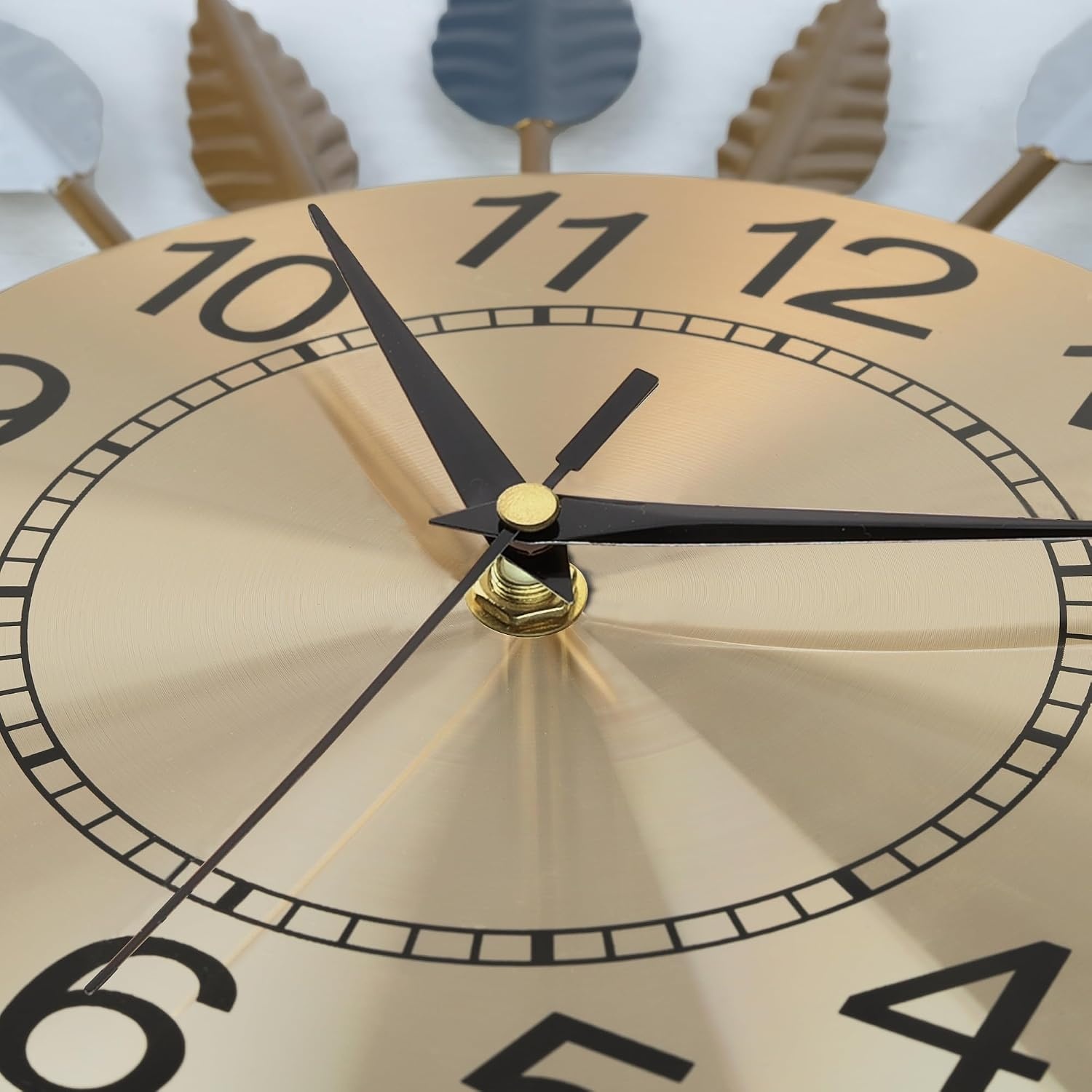 Horloge murale design soleil 56 cm - Doré - Jusqu'à -67% de réduction