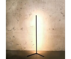 Lampadaire d'angle design noir - 142 cm - Jusqu'à -60%