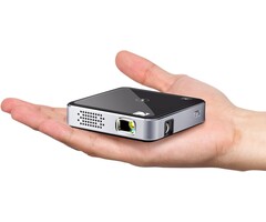 Mini Projecteur LED Full HD Portable - Jusqu'à -42% sur votre cinéma mobile