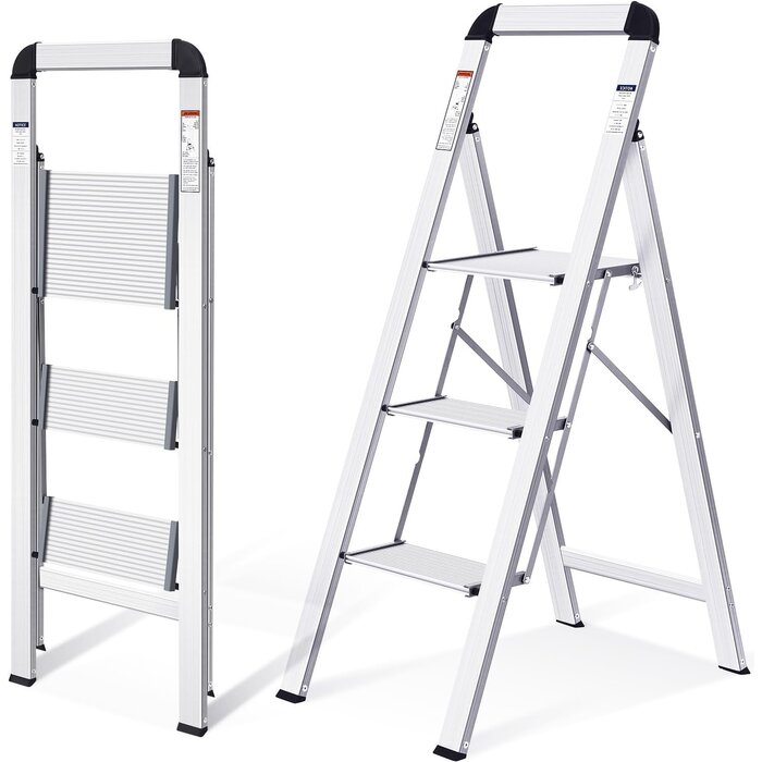Escabeau pliable 3 marches en aluminium - Jusqu'à -34% sur le prix