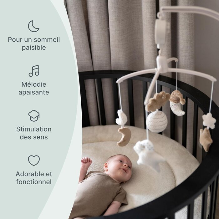 Mobile musical pour bébé avec figurines tricotées - 33% de remise